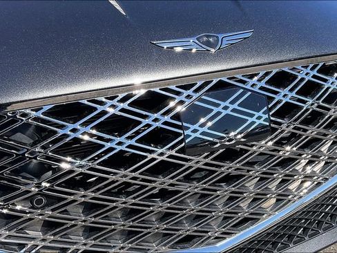Certified 2025 Genesis G80 2.5T AWD/4WD image 33