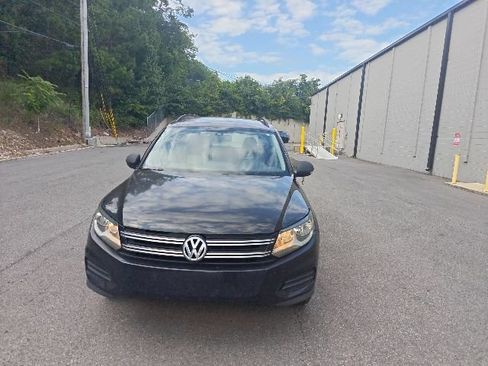 Used 2016 Volkswagen Tiguan S FWD image 7