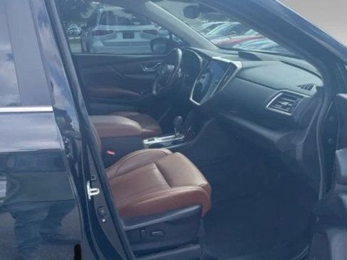 Used 2024 Subaru Ascent Touring AWD/4WD image 5