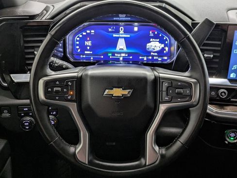 Used 2023 Chevrolet Silverado 1500 LT image 30