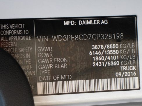 Used 2016 Mercedes-Benz Sprinter 2500 image 45