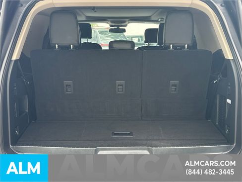 Used 2024 Ford Expedition XLT RWD image 21