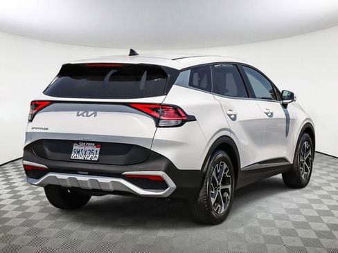 Certified 2024 Kia Sportage EX FWD image 8