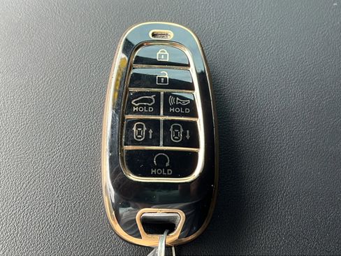 Used 2023 Hyundai Palisade Calligraphy FWD image 25