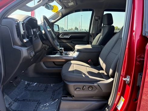 Used 2024 Chevrolet Silverado 1500 LT AWD/4WD image 14