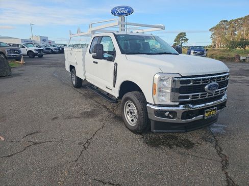 New 2026 Ford F350 XL w/ XL Chrome Package image 35