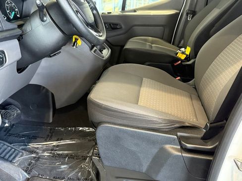 Used 2021 Ford Transit 350 XLT image 24