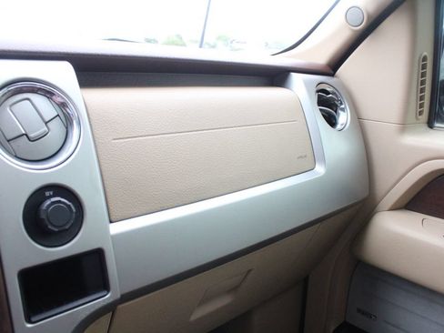 Used 2013 Ford F150 King Ranch w/ King Ranch Luxury Pkg AWD/4WD image 17