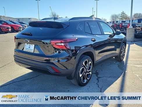 New 2026 Chevrolet Trax RS w/ Sunroof Package image 7