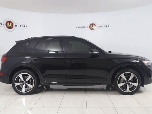 Used 2023 Audi Q5 2.0T Prestige w/ Prestige Package AWD/4WD image 2