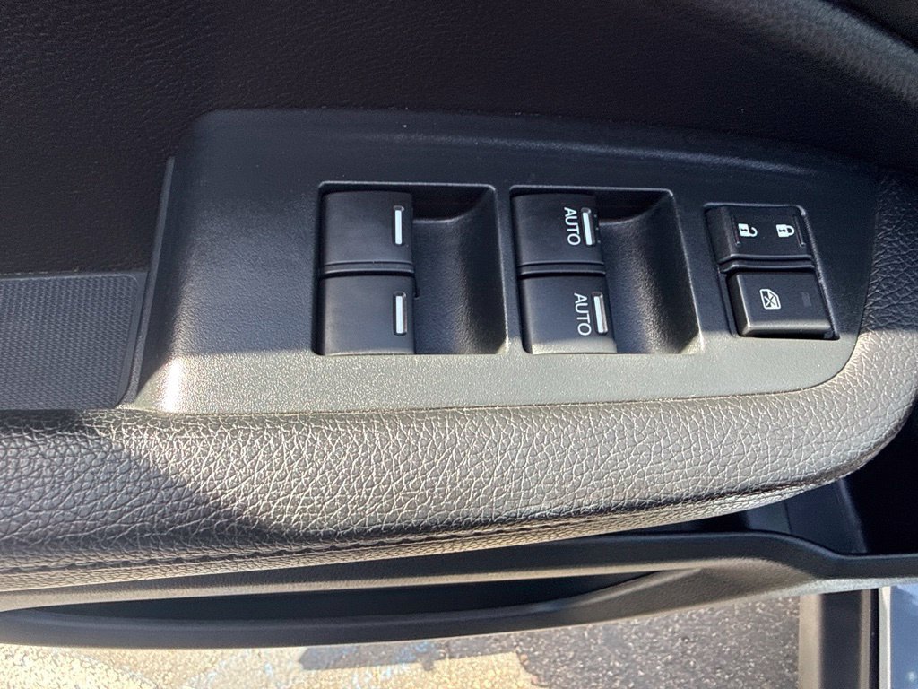 Used 2023 Honda Ridgeline Sport image 23