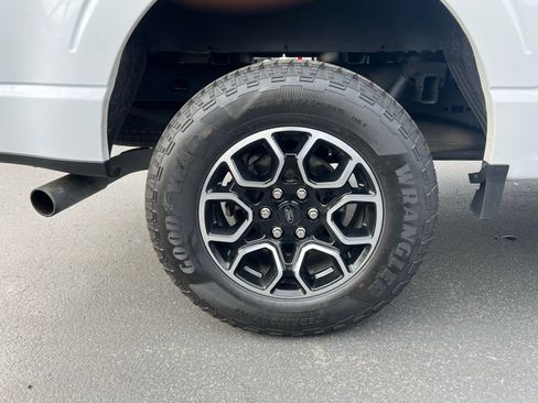 Used 2022 Ford F150 XLT w/ Equipment Group 302A High image 20