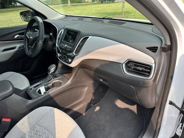 Used 2023 Chevrolet Equinox LS FWD image 26