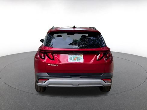 Used 2025 Hyundai Tucson SEL image 12
