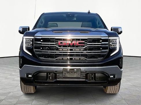 Used 2025 GMC Sierra 1500 SLT AWD/4WD image 2