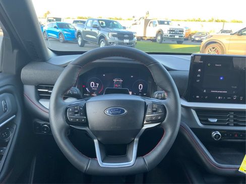 Used 2026 Ford Explorer ST-Line AWD/4WD image 18