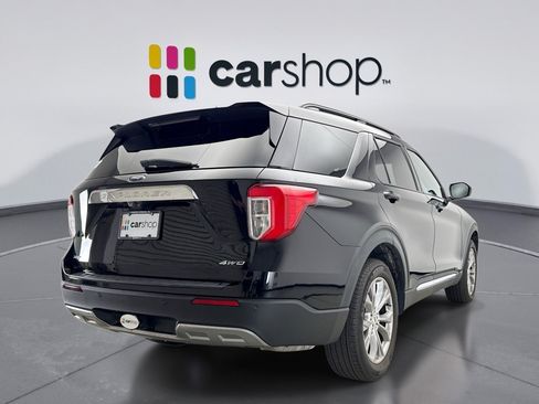 Used 2023 Ford Explorer XLT w/ Equipment Group 202A AWD/4WD image 5