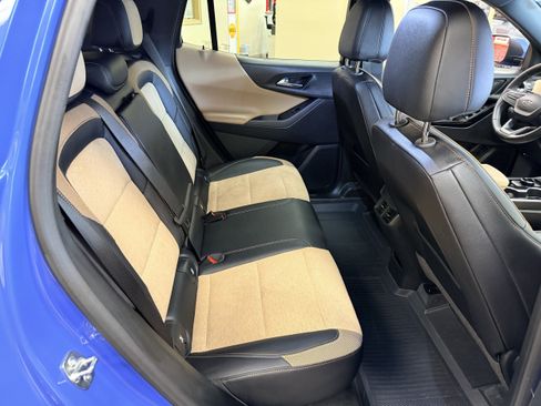Used 2025 Chevrolet Equinox ACTIV w/ Safety and Technology Package FWD image 34