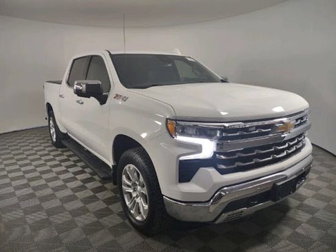 Used 2023 Chevrolet Silverado 1500 LTZ w/ LTZ Convenience Package II image 8