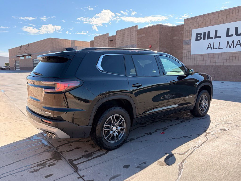 Used 2026 GMC Acadia Elevation FWD image 7
