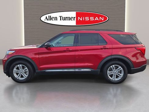 Used 2021 Ford Explorer XLT RWD image 10
