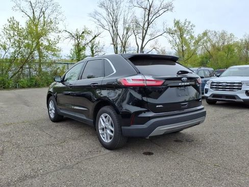 Used 2023 Ford Edge SEL w/ Convenience Package AWD/4WD image 7
