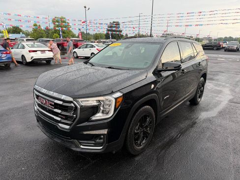 Used 2024 GMC Terrain AT4 w/ Infotainment Package II AWD/4WD image 10