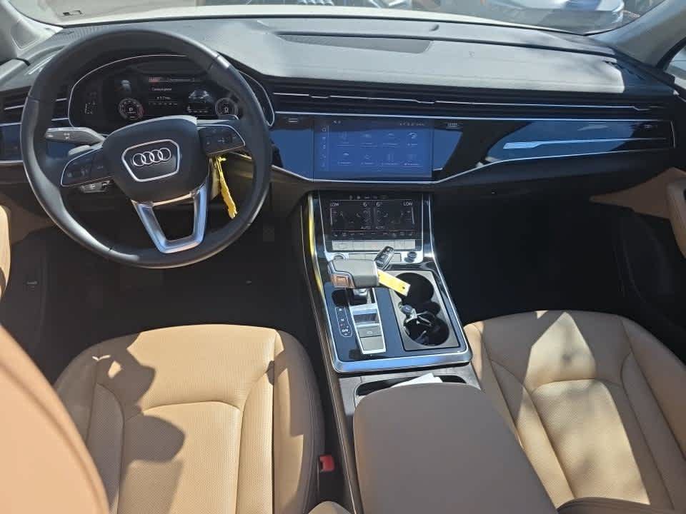 Used 2023 Audi Q7 3.0T Premium Plus AWD/4WD image 8