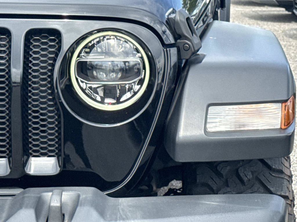 Used 2022 Jeep Wrangler Unlimited Sport AWD/4WD image 10