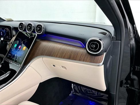 Certified 2025 Mercedes-Benz GLC 350e 4MATIC image 20