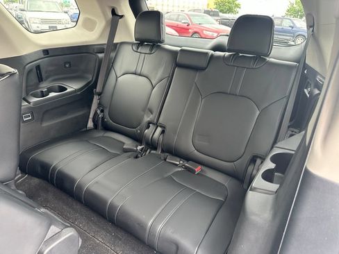 Used 2023 Honda Pilot Elite image 15