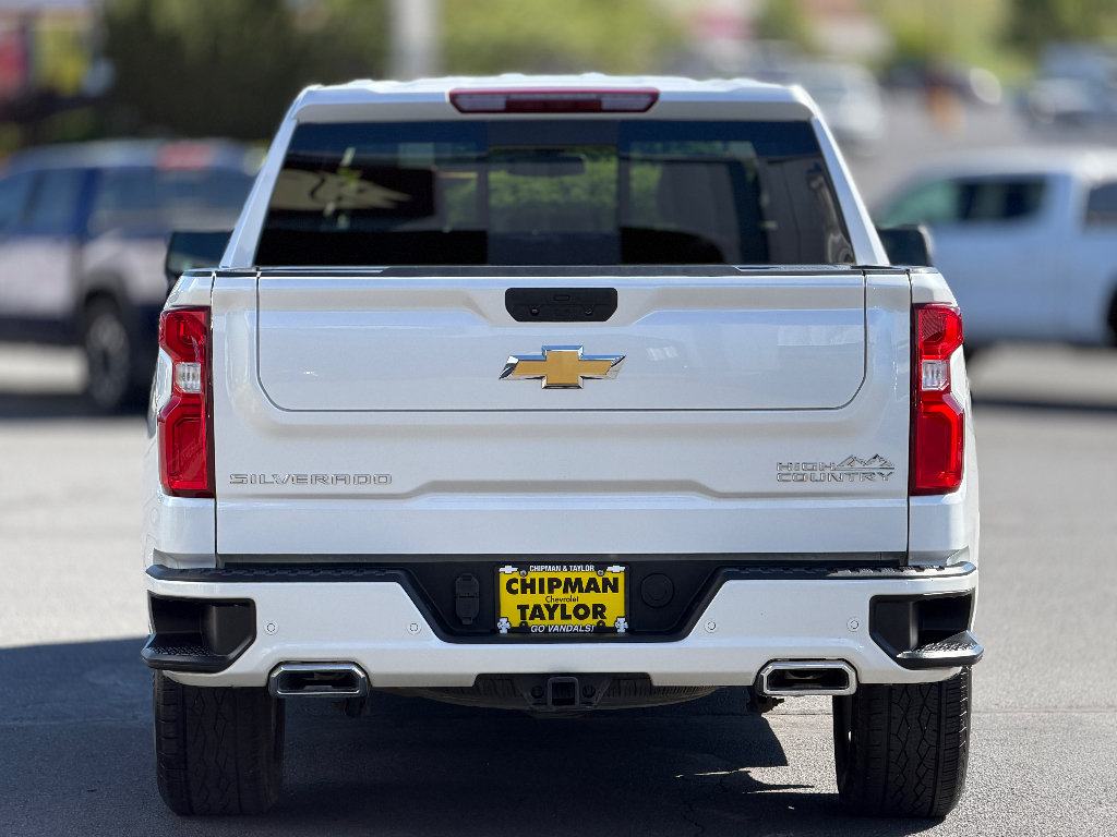 Used 2022 Chevrolet Silverado 1500 High Country w/ Safety Package II AWD/4WD image 22