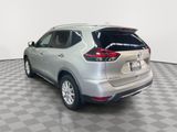 Used 2020 Nissan Rogue SV image 5