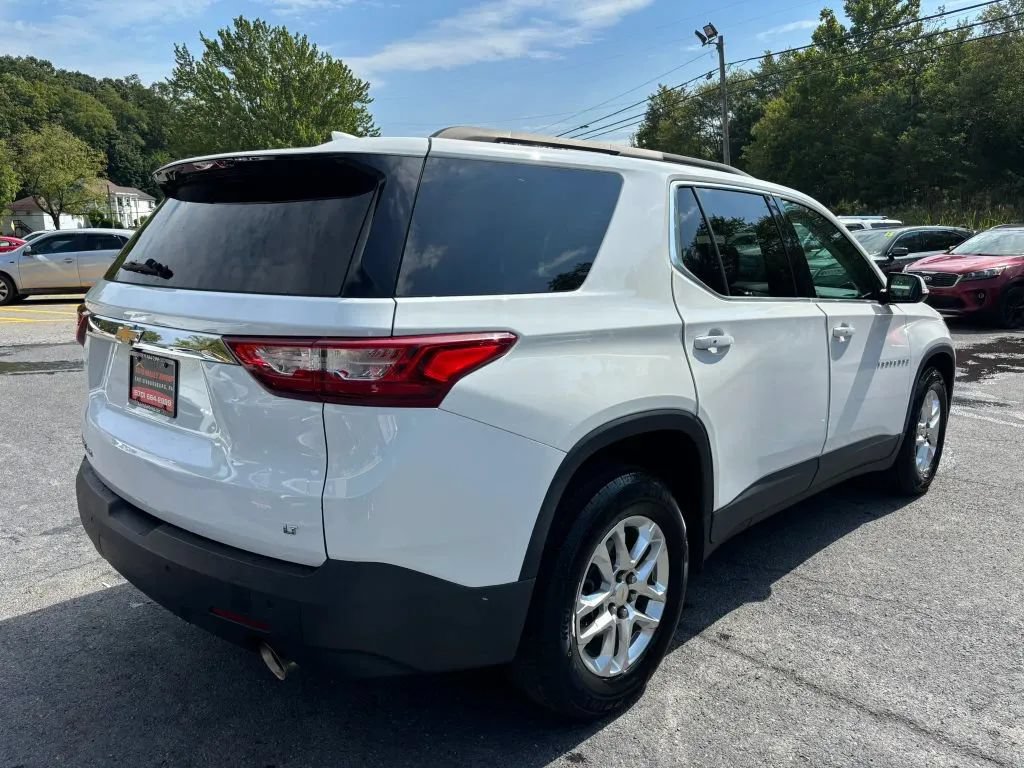 Used 2019 Chevrolet Traverse LT AWD/4WD image 8