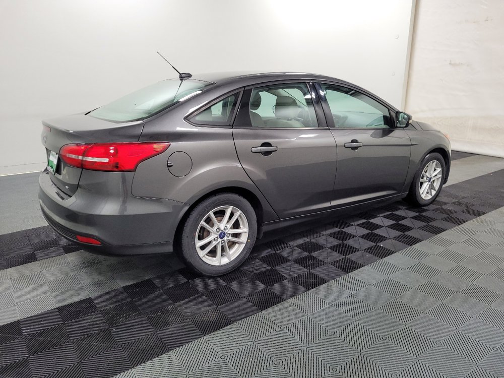 Used 2016 Ford Focus SE FWD image 10