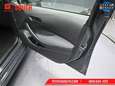 Used 2023 Toyota Corolla LE image 29