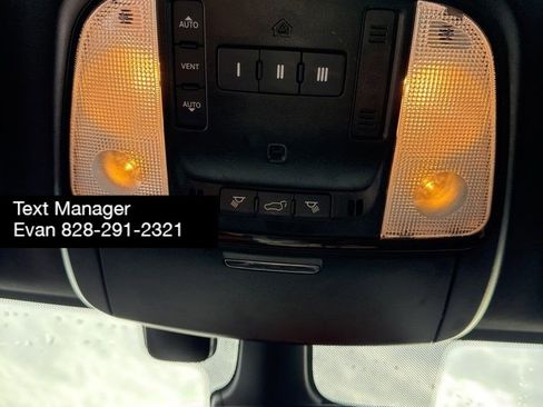 Used 2024 Dodge Durango GT image 32