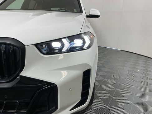 Certified 2026 BMW X5 xDrive50e w/ M Sport Package AWD/4WD image 29