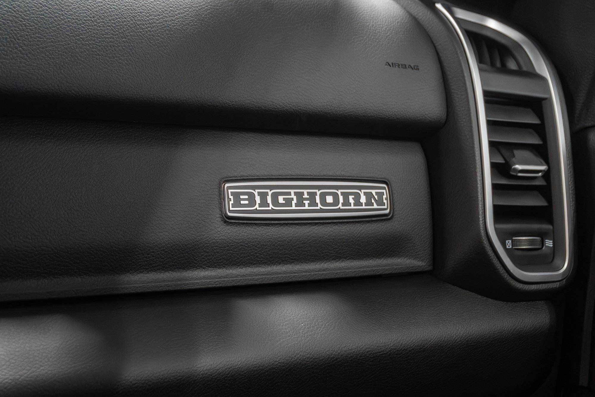 New 2027 RAM 3500 Big Horn AWD/4WD image 13