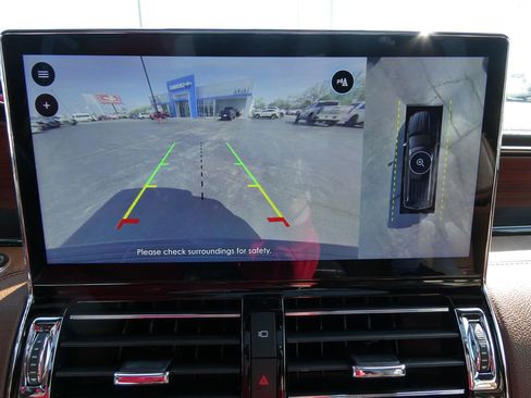 Used 2022 Lincoln Navigator L Reserve w/ Equipment Group 201A image 38