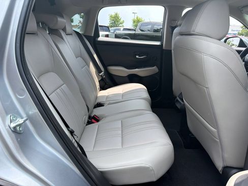 Used 2025 Honda HR-V EX-L image 37