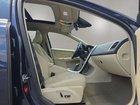 Used 2015 Volvo XC60 T5 Premier Plus FWD image 43