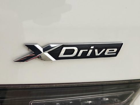 Used 2021 BMW 330i xDrive Sedan w/ Convenience Package AWD/4WD image 32