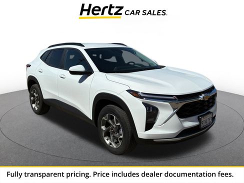 Used 2025 Chevrolet Trax LT w/ LT Convenience Package FWD image 1