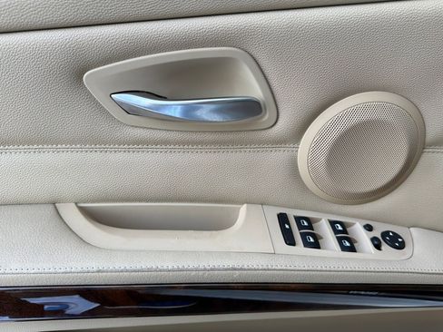 Used 2011 BMW 328i 328i image 12