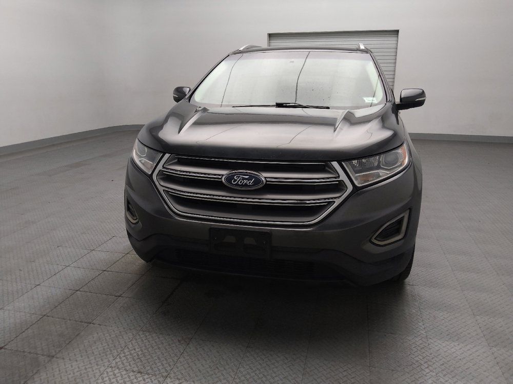 Used 2018 Ford Edge Titanium w/ Technology Package FWD image 15