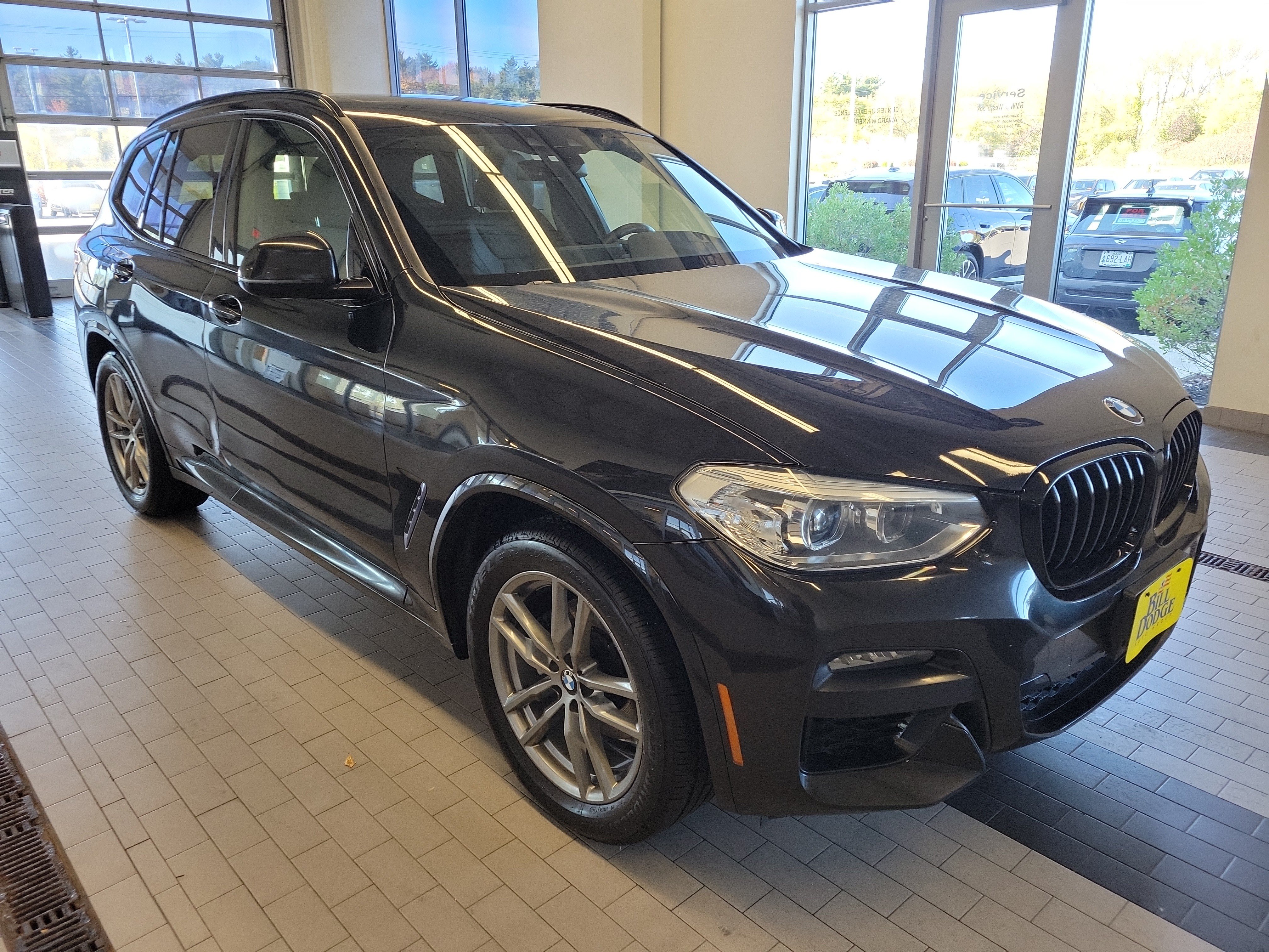 Used 2021 BMW X3 xDrive30i w/ M Sport Package AWD/4WD image 3