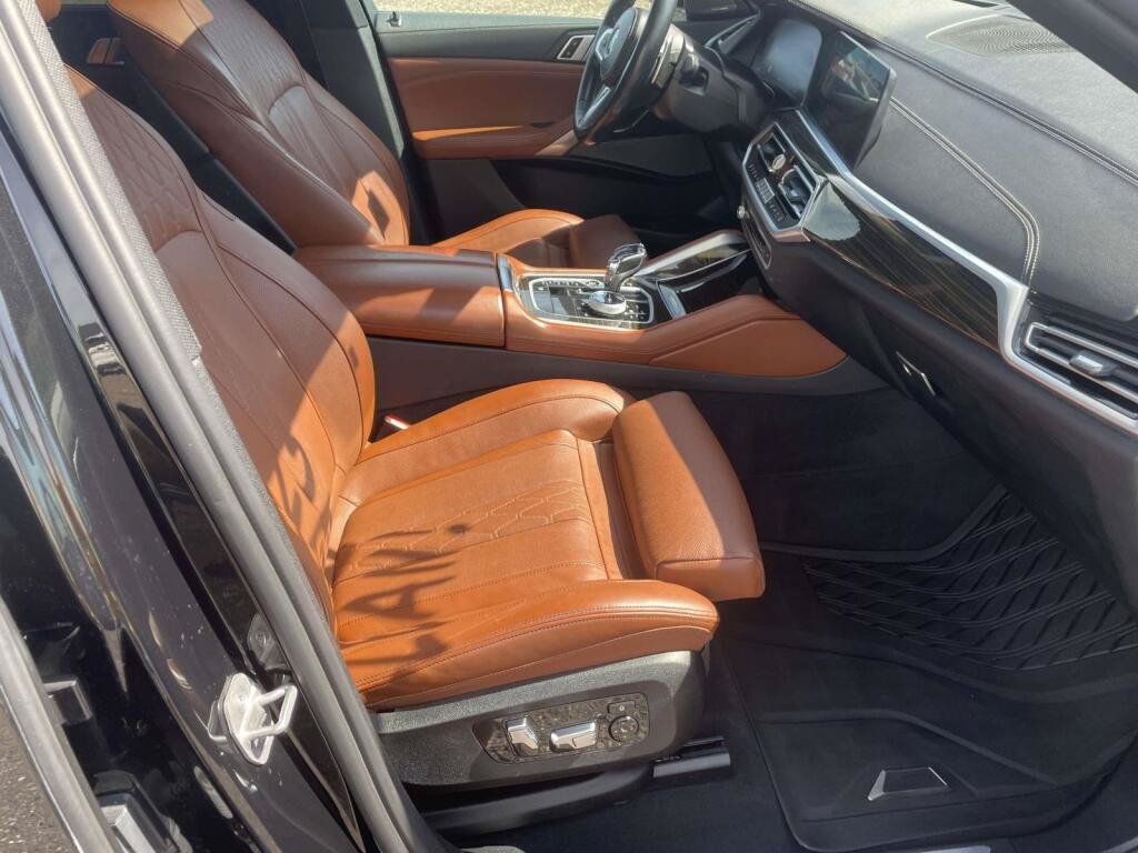Used 2023 BMW X6 xDrive40i w/ Executive Package AWD/4WD image 22