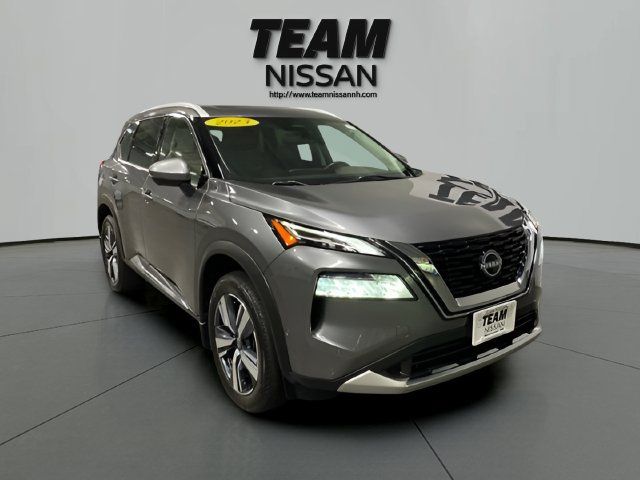 Certified 2023 Nissan Rogue Platinum AWD/4WD image 1