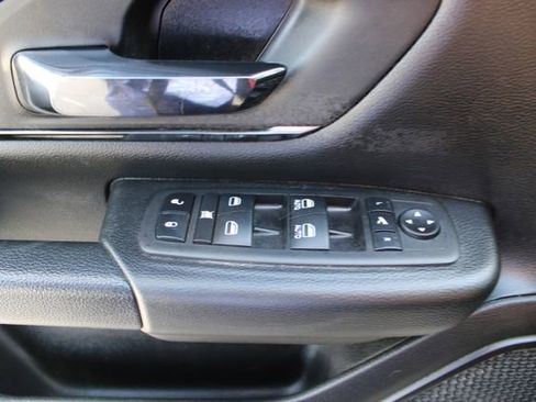 Used 2023 RAM 1500 Lone Star AWD/4WD image 14